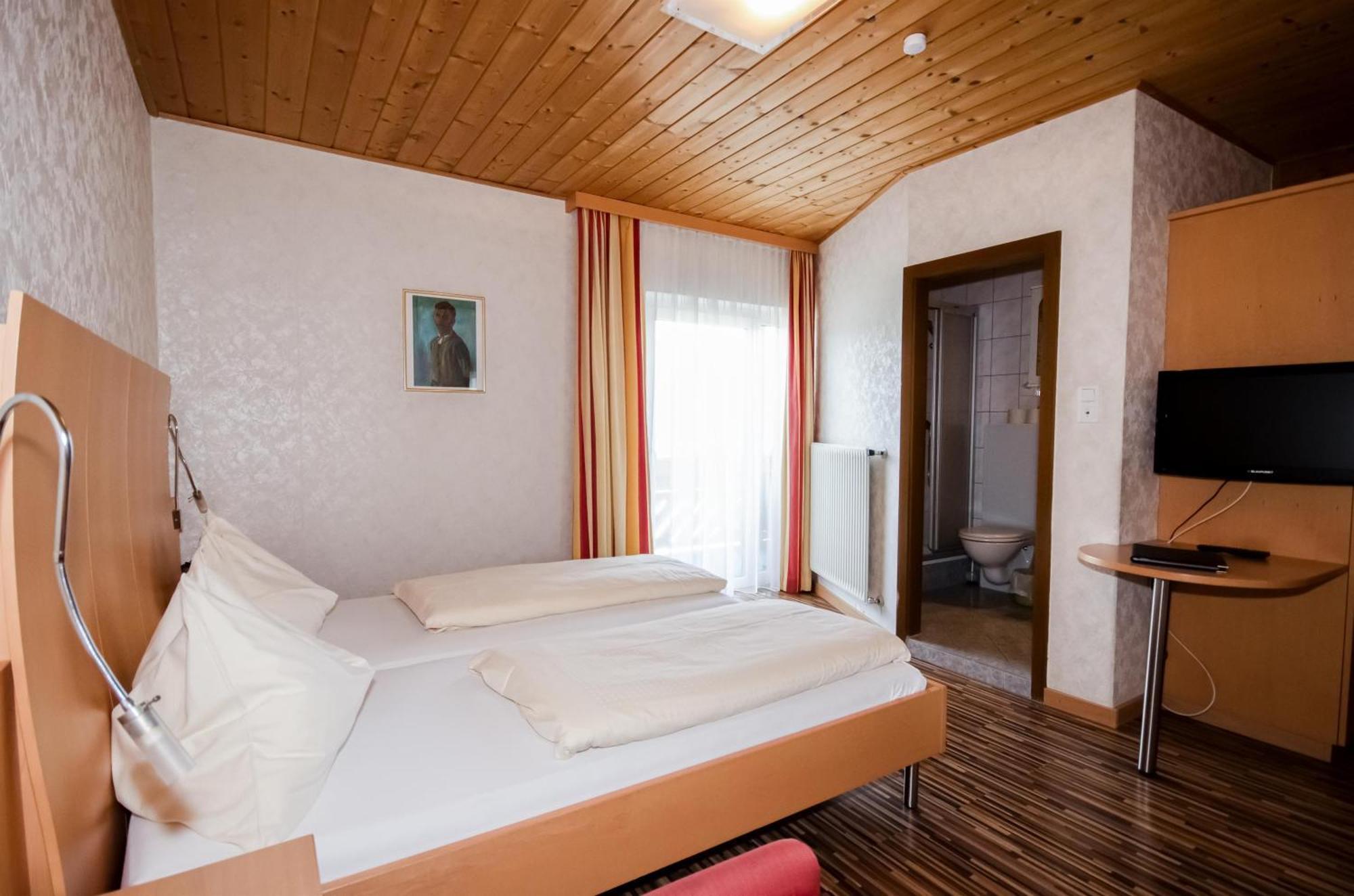 Familienhotel Steindl Millstatt Exterior photo