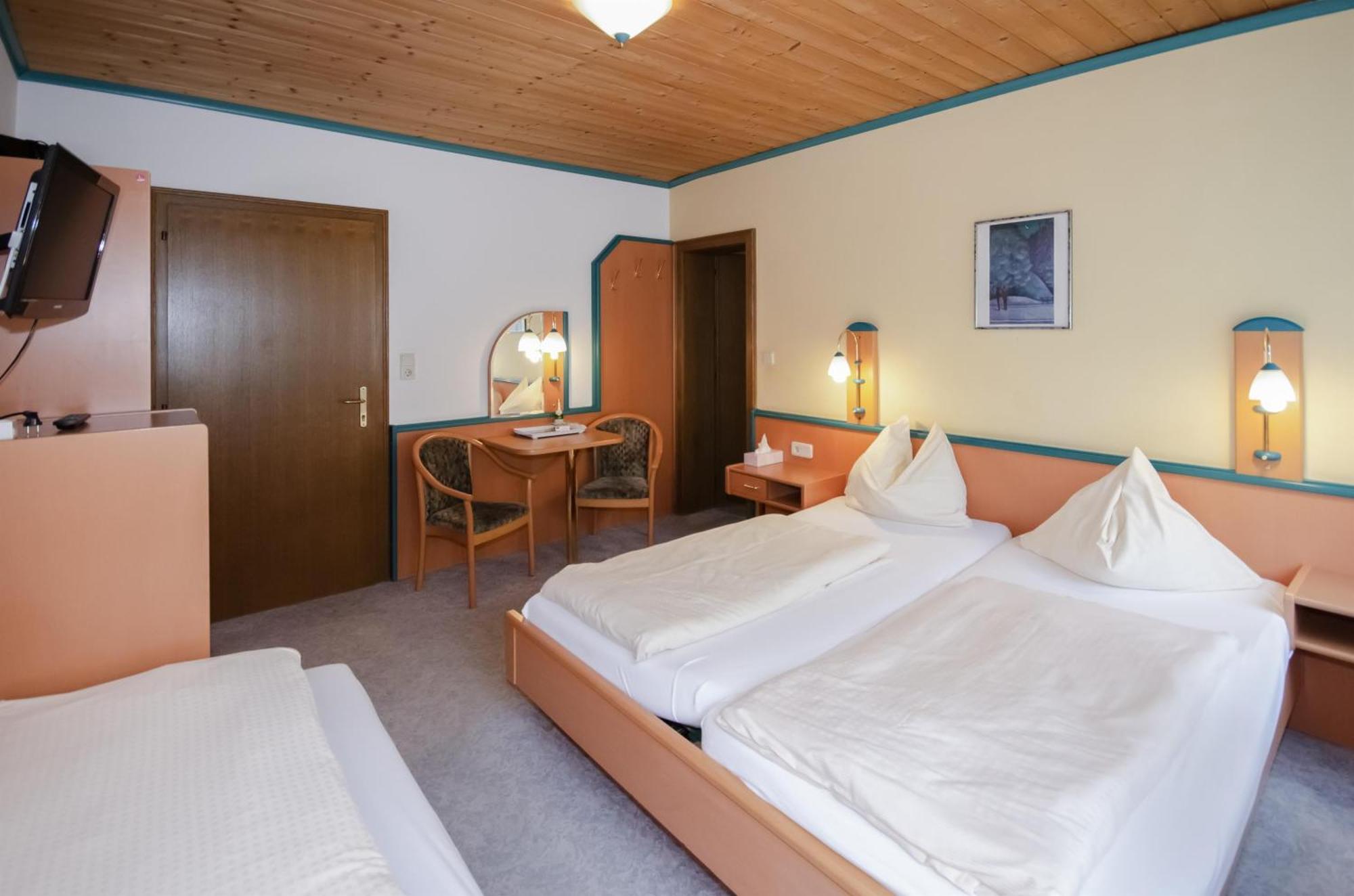 Familienhotel Steindl Millstatt Exterior photo