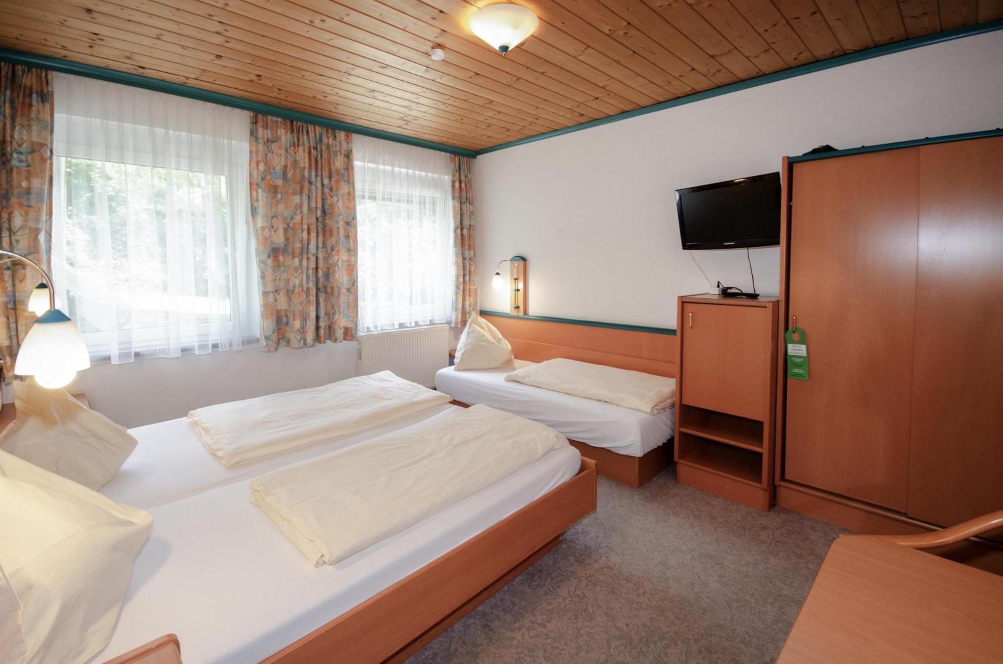 Familienhotel Steindl Millstatt Exterior photo