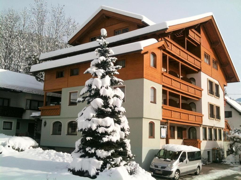 Familienhotel Steindl Millstatt Exterior photo
